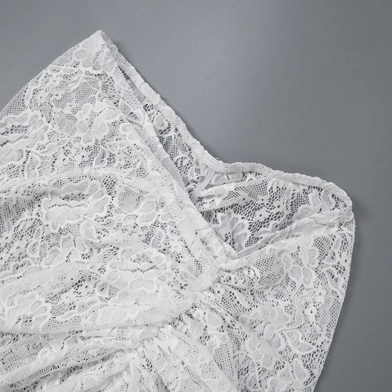 סט תחרה שקוף עם כתפיים חשופות וחצאית נשפכת דגם אביה