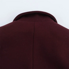 מעיל דאבל ברסט אלגנטי במראה יוקרתי