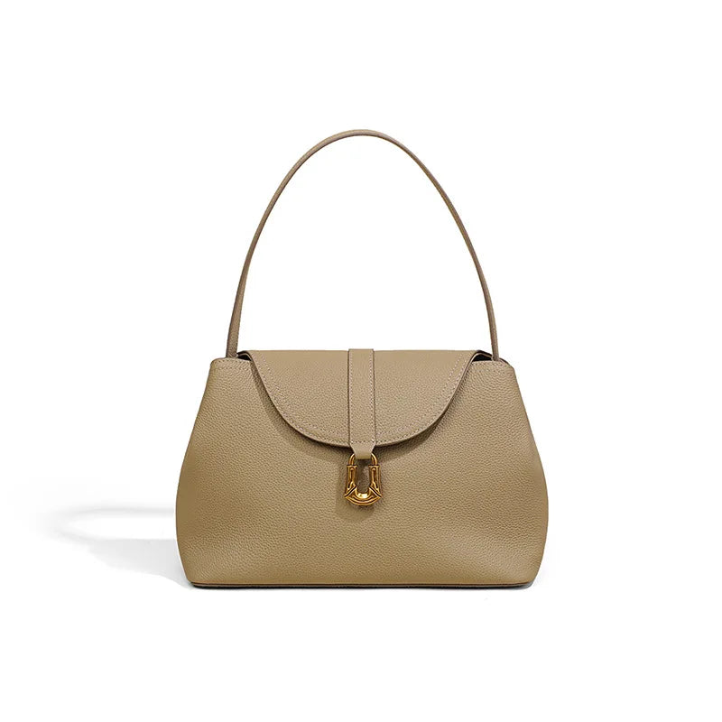 תיק כתף רך עם אבזם ועיטור פאייטים דגם קוראל