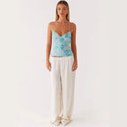 גופיית Slim Fit רקומה עם כתפיות מוצלבות דגם מרים