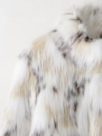 מעיל פרווה רך בגזרת Loose עם צווארון עומד