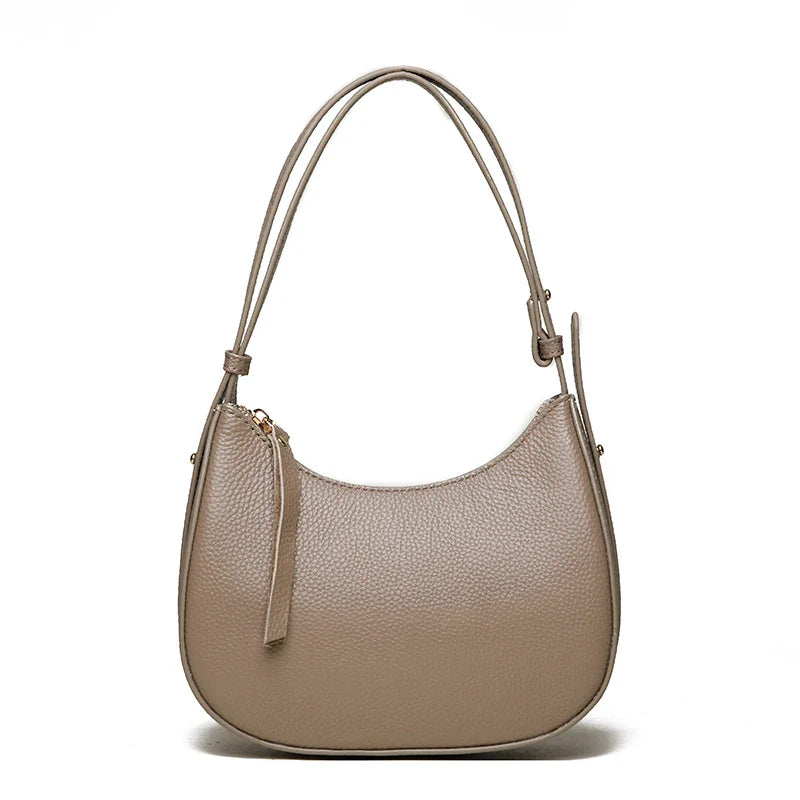 תיק עור רך בגזרה נשית דגם ליר