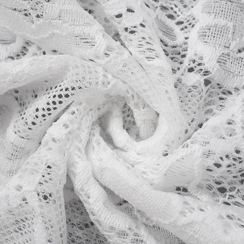 סט תחרה שקוף עם כתפיים חשופות וחצאית נשפכת דגם אביה