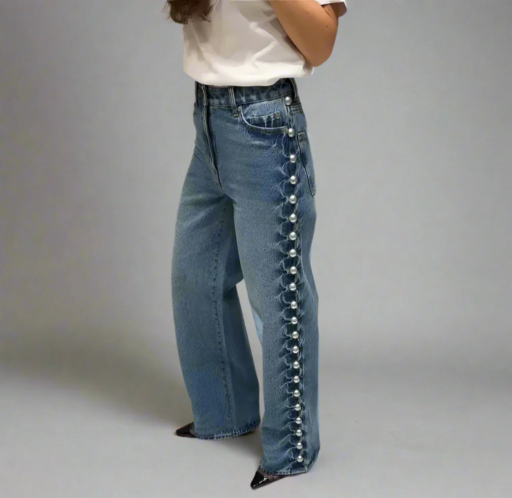 DAISY – ג'ינס בגזרה גבוהה עם פנינים בצד