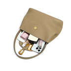 תיק כתף רך עם אבזם ועיטור פאייטים דגם קוראל