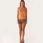 גופיית Slim Fit רקומה עם כתפיות מוצלבות דגם מרים