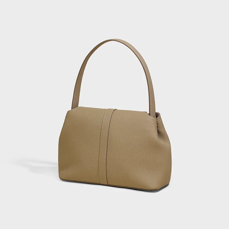 תיק כתף רך עם אבזם ועיטור פאייטים דגם קוראל