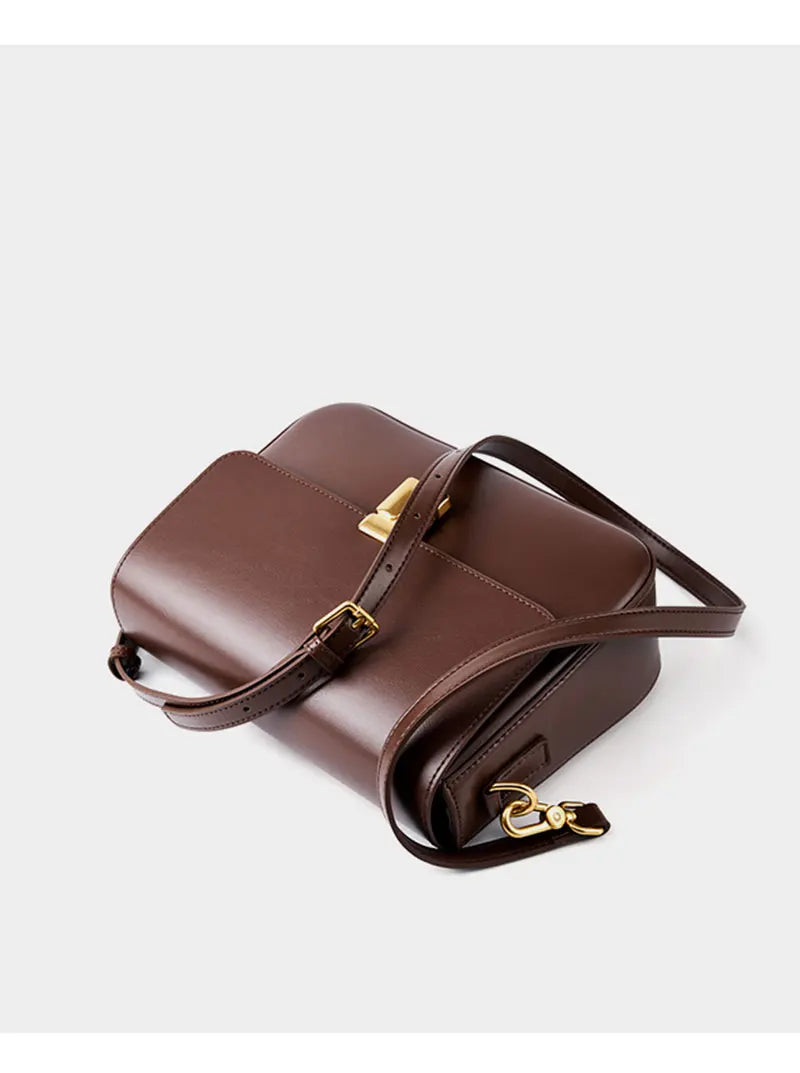 תיק ריבועי מעור אמיתי עם טאץ' יוקרתי דגם לין